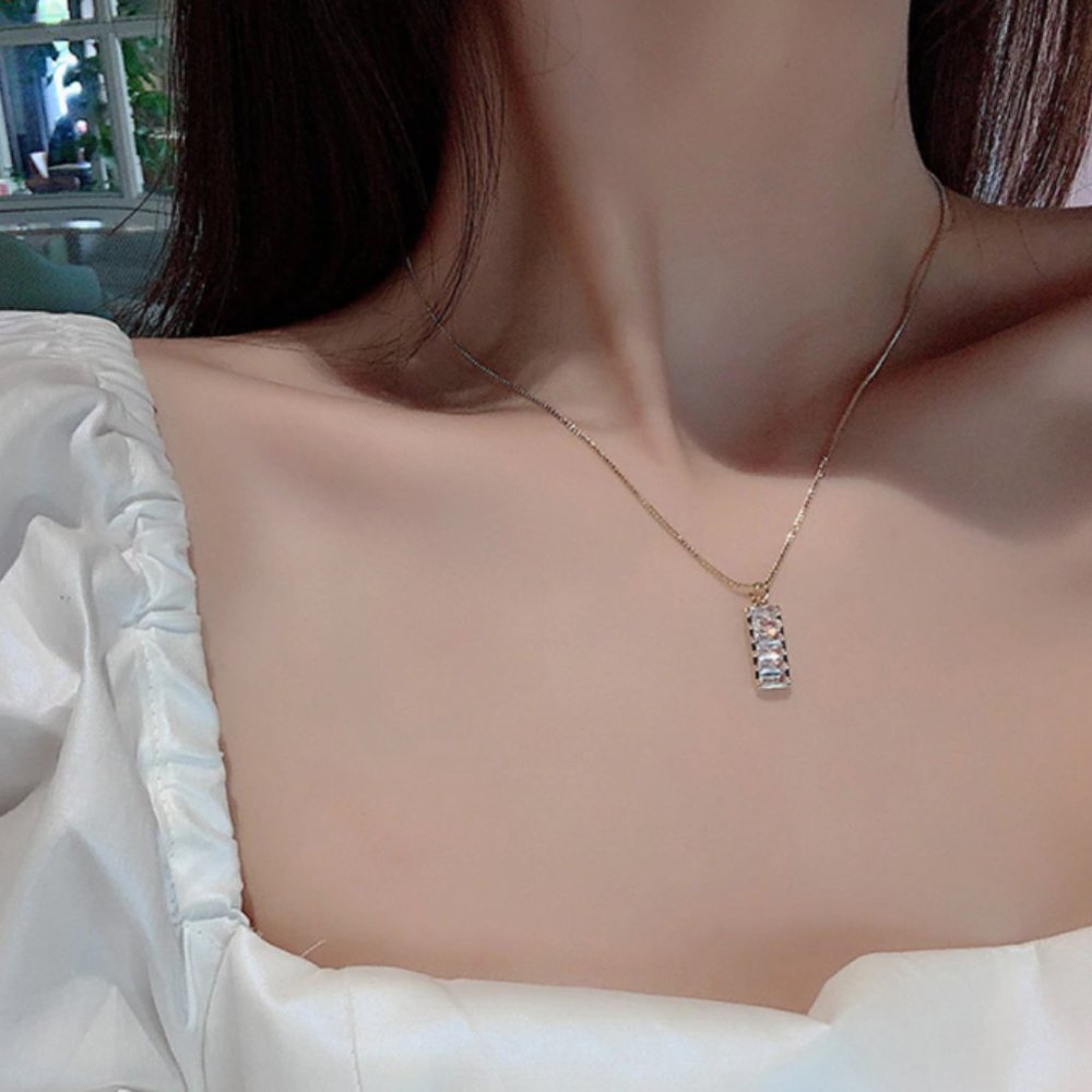 Baguette Necklace - Picture 2 of 2